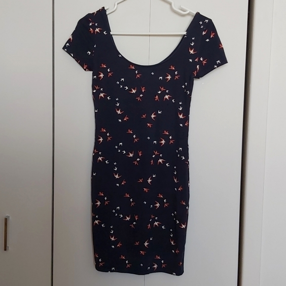 🌸TAG BODYCON MINI DRESS NWOT - Picture 3 of 4